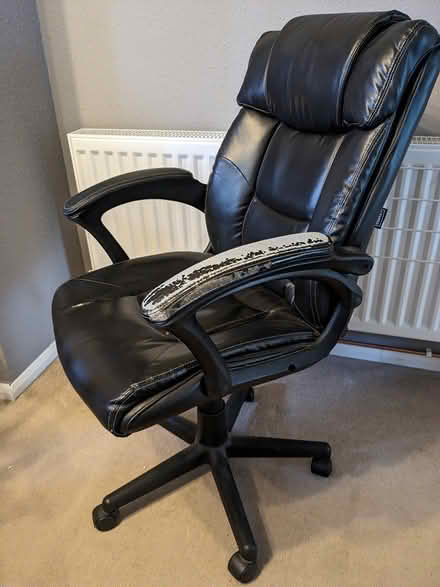 Photo of free Desk chair (Hatfield Road CM8) #3