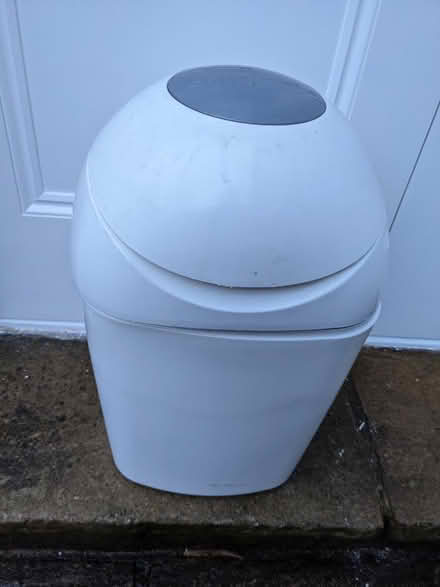 Photo of free Nappy Bin (Crouch End N8) #2