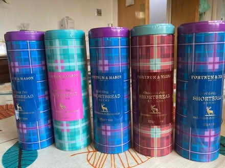 Photo of free Fortnum and Mason shortbread tins (SW16) #1