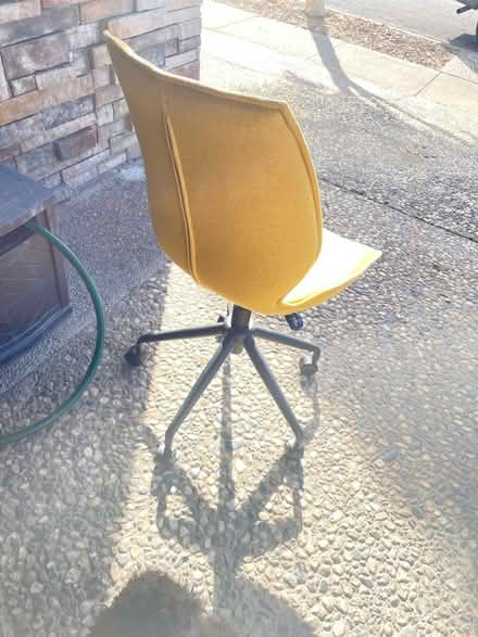 Photo of free Swivel desk chair on wheels (Centerville, Fremont) #1