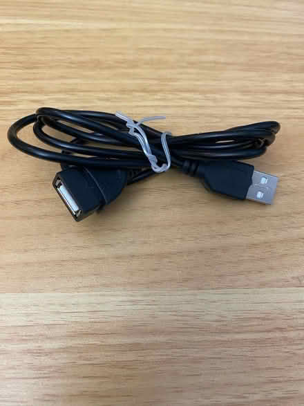 Photo of free π₯οΈ USB Extension Cable (Richmond TW9) #1