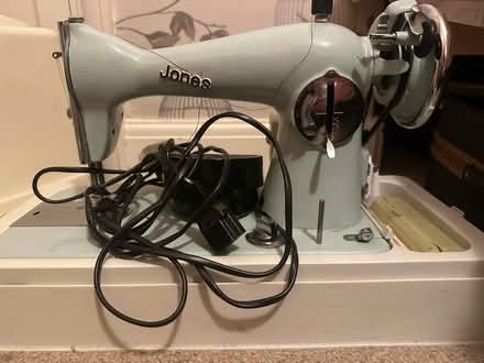 Photo of free Old sewing machine (BD18 Wrose) #1