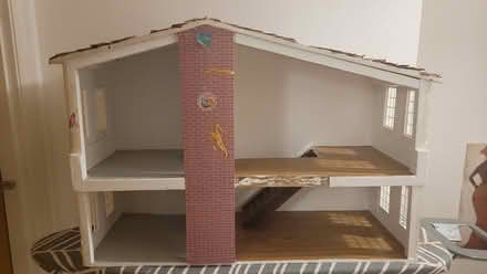 Photo of free Dollhouse for renovation (DD2 Adler) #3