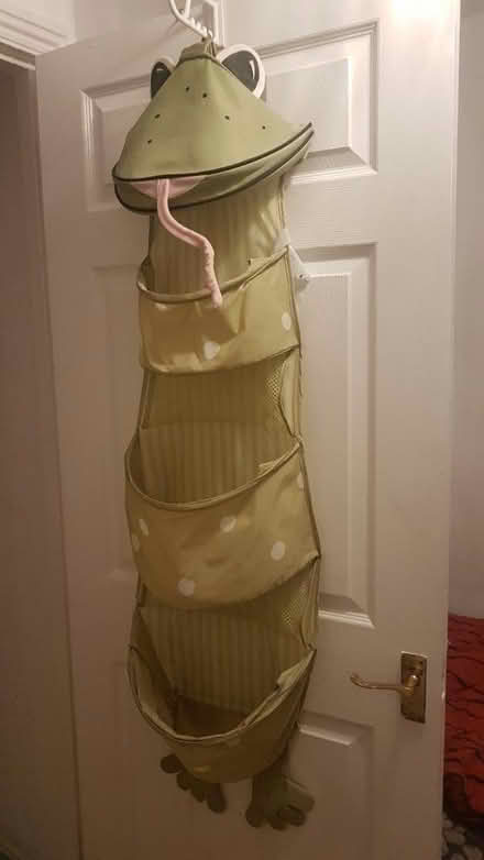 Photo of free Hanging basket / storage for toys (Winchmore Hill N21) #1