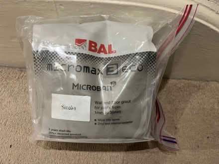Photo of free Grey wall/floor tile grout (Chipping Barnet EN5) #1
