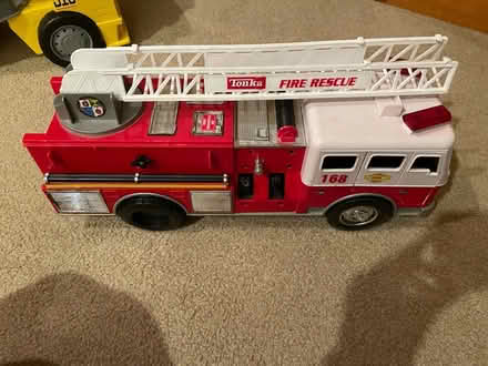 Photo of free Tonka fire truck (Carle place/westbury) #1