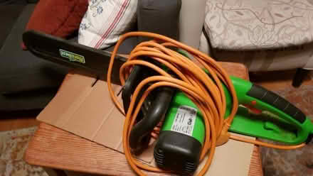 Photo of free electric chainsaw + chainsaw oil (Trinity EH5) #4