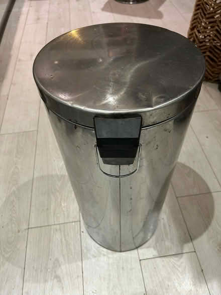 Photo of free 30L chrome bin (Burnage, M19) #2