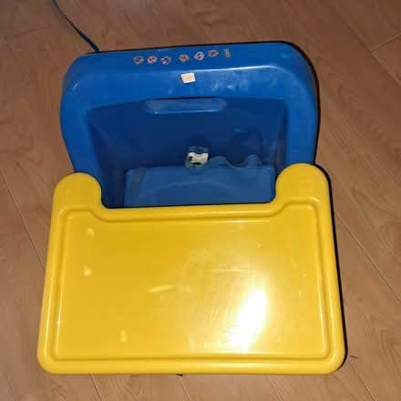 Photo of free Baby & toddler seat and tray (Northwood HA6) #2
