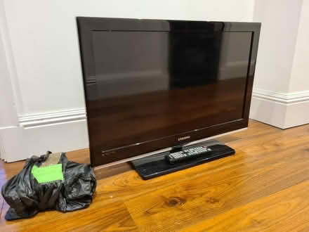 Photo of free Samsung TV (St. John's Wood NW8) #1