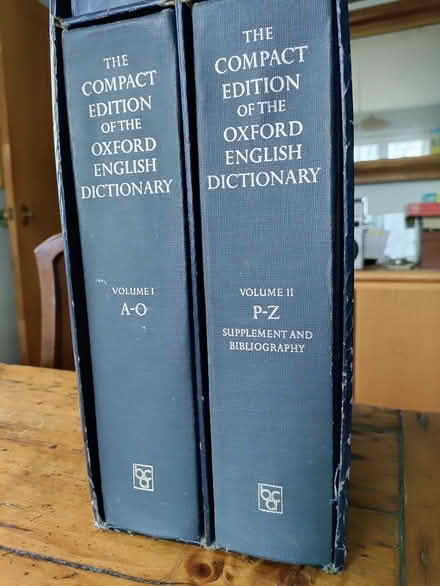 Photo of free Compact Oxford English Dictionary (Brightwell Baldwin OX49) #4