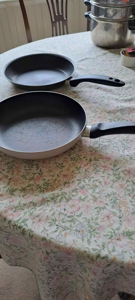 Photo of free Non-stick frying pans. 24cm diameter. (Sudbury CO10) #1