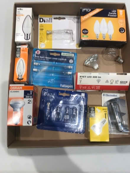 Photo of free LED and Other lightbulbs (Wantage town centre) #1
