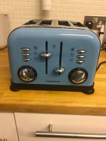 Photo of free Toaster (Headingley LS6) #3