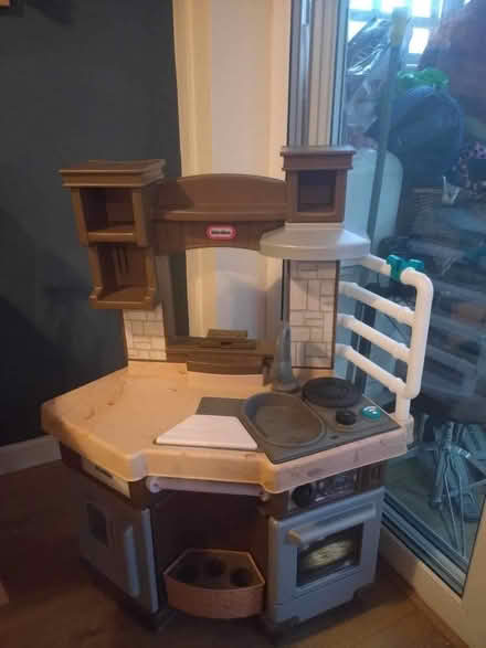 Photo of free Child’s play kitchen (Meole Brace SY3) #1