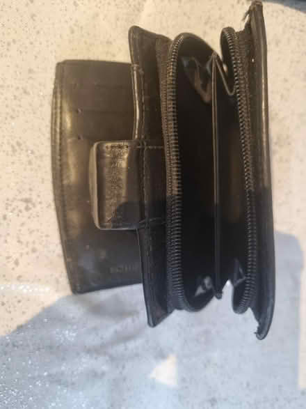 Photo of free Purse (SE1) #3