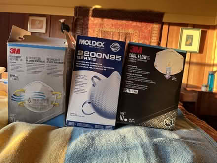 Photo of free N95 masks (North Berkeley hills) #1