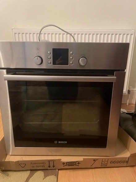 Photo of free bosch electric oven (Pinner HA5) #1