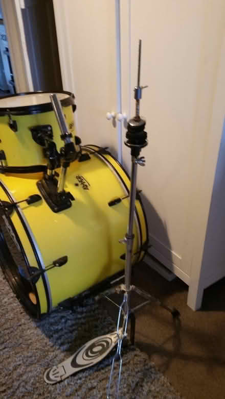 Photo of free Bass drum/rack tom/Hi-hat & stool (Trowbridge) #2