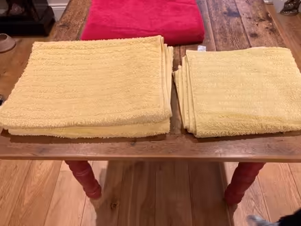 Photo of free 2 Sainsburys Cotton Bath Sheets + 1 Bath Towel + 1 Pink Towel (CT21) #1