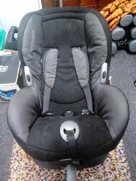 Photo of free Childrens car seat (Liverpool L25 woolton) #2