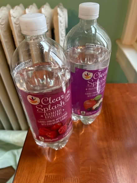 Photo of free Clear splash diet soda (20009 Adams Morgan) #1