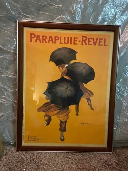 Photo of free Parapluie-Revel picture frame (75237-Dallas) #1