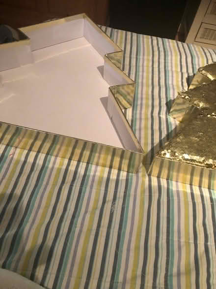 Photo of free Christmas box (Leigh kent) #2