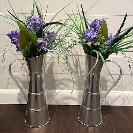 Photo of free Fake flowers (Midtown on Elmendorf, Kingston) #2