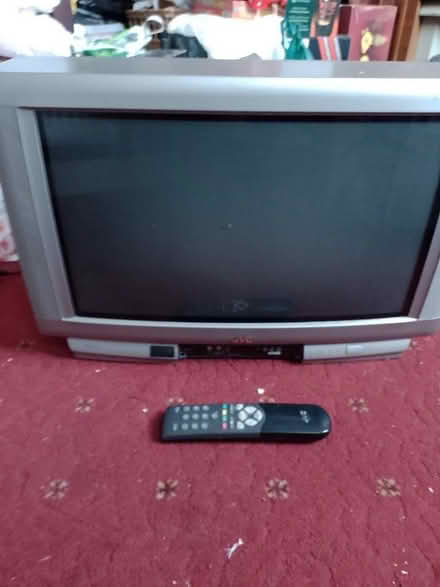 Photo of free 24 inch tv (Walsall WS2) #1