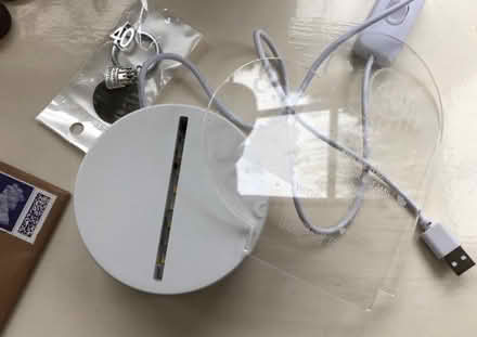 Photo of free 40th birthday diffusing ‘lamp’ + key ring (St Julians AL1) #1