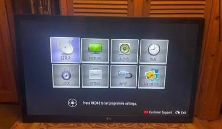 Photo of free 55 inch LG TV no remote (East london) #4