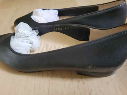 Photo of free New pedal 4 5 works court shoes (Hougang n Kovan) #2