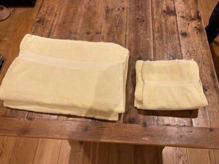 Photo of free 2 Cotton House Holland Lemon Bath Sheet and Hand Towels (CT21) #1