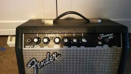 Photo of free Fender Frontman 15w guitar amp (Trowbridge) #2