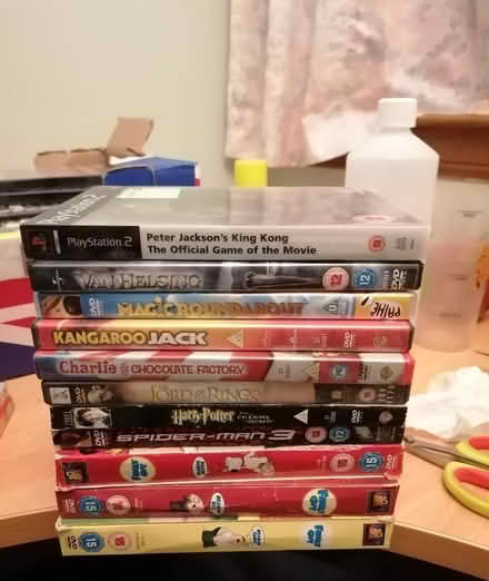 Photo of free Assorted games and dvds (AB16) #2