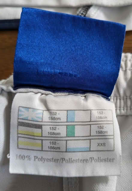 Photo of free Kid's football kit and socks (Springfield CM2) #3