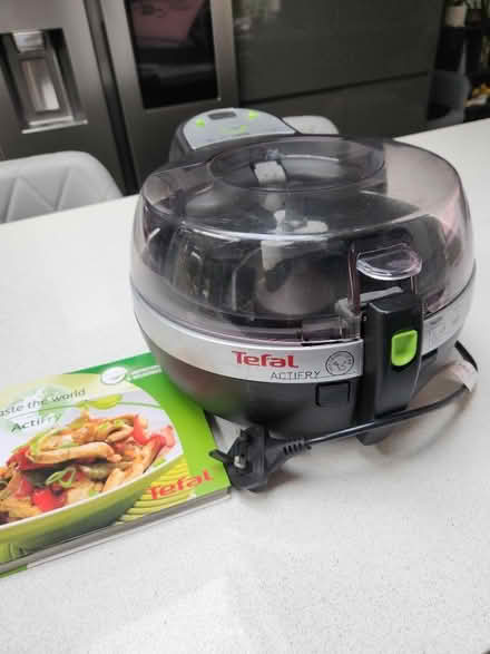 Photo of free Tefal Actifry (Tenterden TN30) #1