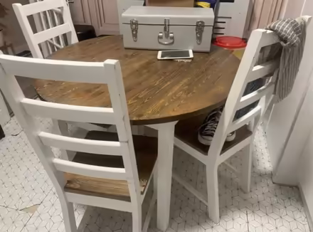 Photo of free 4 seater round dining set (Camberwell, SE5) #1