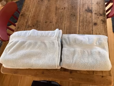Photo of free 2 Cotton Bath Sheets + 2 Bath Towels Rosebys (CT21) #4