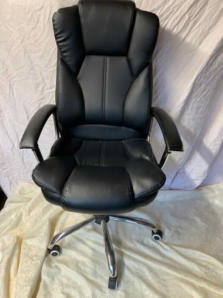 Photo of free Office chair (Selsdon) #2