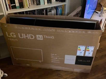 Photo of free Smart TV - one backlight broken (Deptford SE8) #1