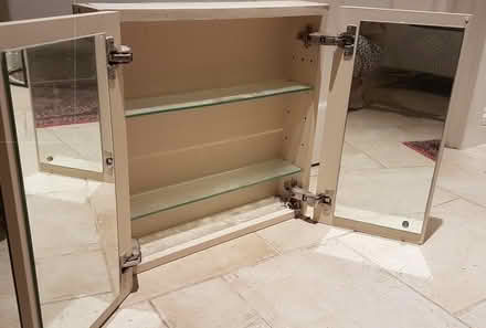 Photo of free bathroom medicine cabinet, mirrored Painswick #2