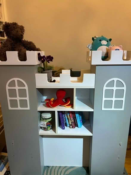 Photo of free Child Bookshelf for bedroom (Dun Laoghaire) #2