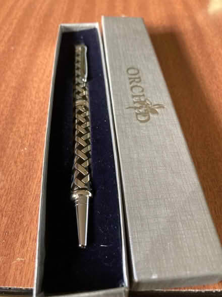 Photo of free Ball point pen (IP3) #1