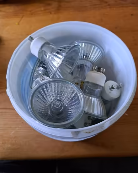 Photo of free GU10 light bulbs (Steyning BN44) #1