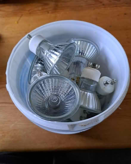 Photo of free GU10 light bulbs (Steyning BN44) #1