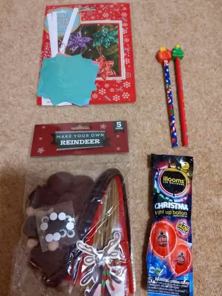 Photo of free Christmas craft kits, balloons (Oakington CB24) #1
