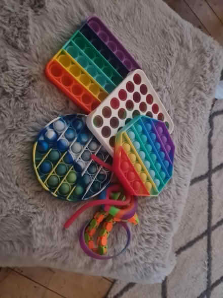 Photo of free Colourful poppits (CH65) #2
