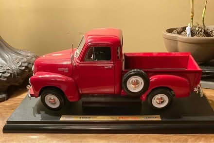 Photo of free 1953 Chevrolet Pickup Truck Model (Mount Washington) #1